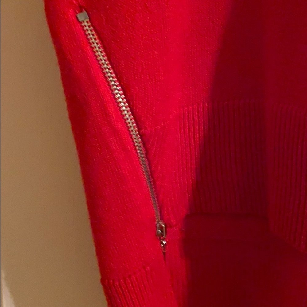 Sweater - Picture 2 of 5
